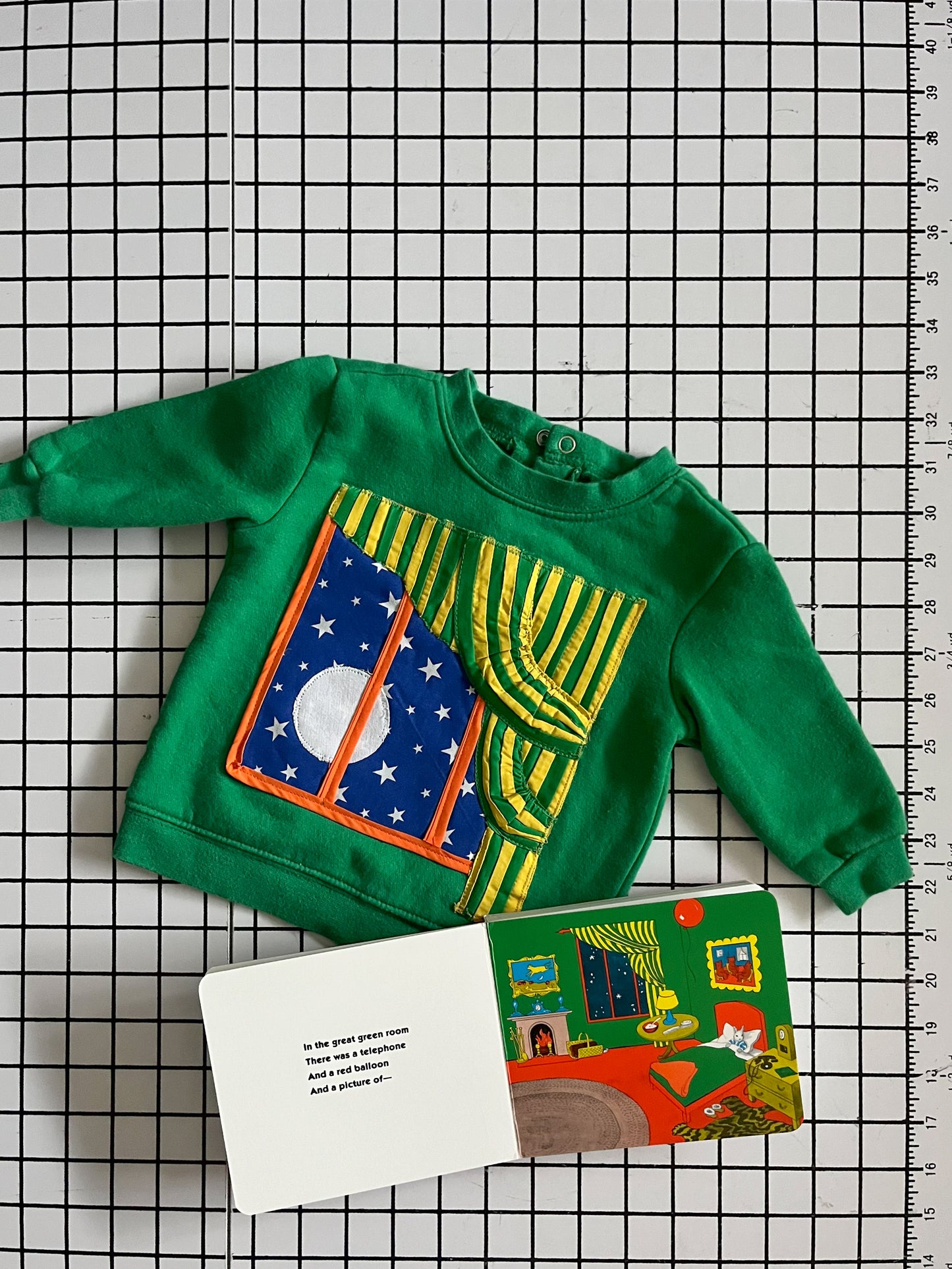 Goodnight Moon storybook gift set 3-6 months