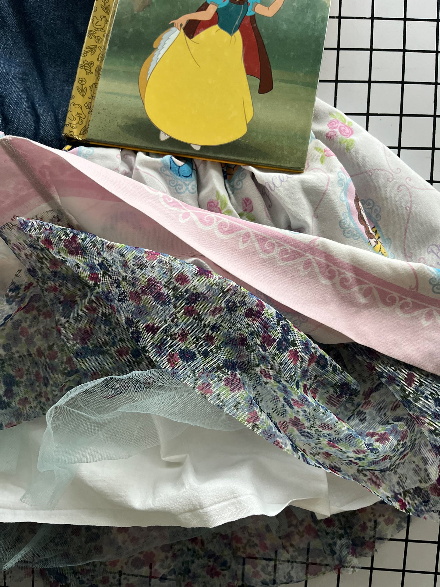 Snow White Storybook Gift Set