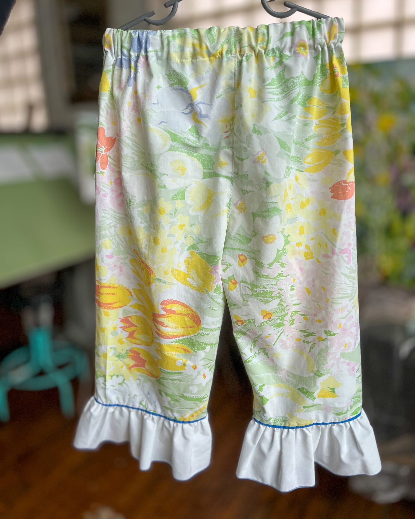 Garden Party Ruffle Pant- size 6/6x