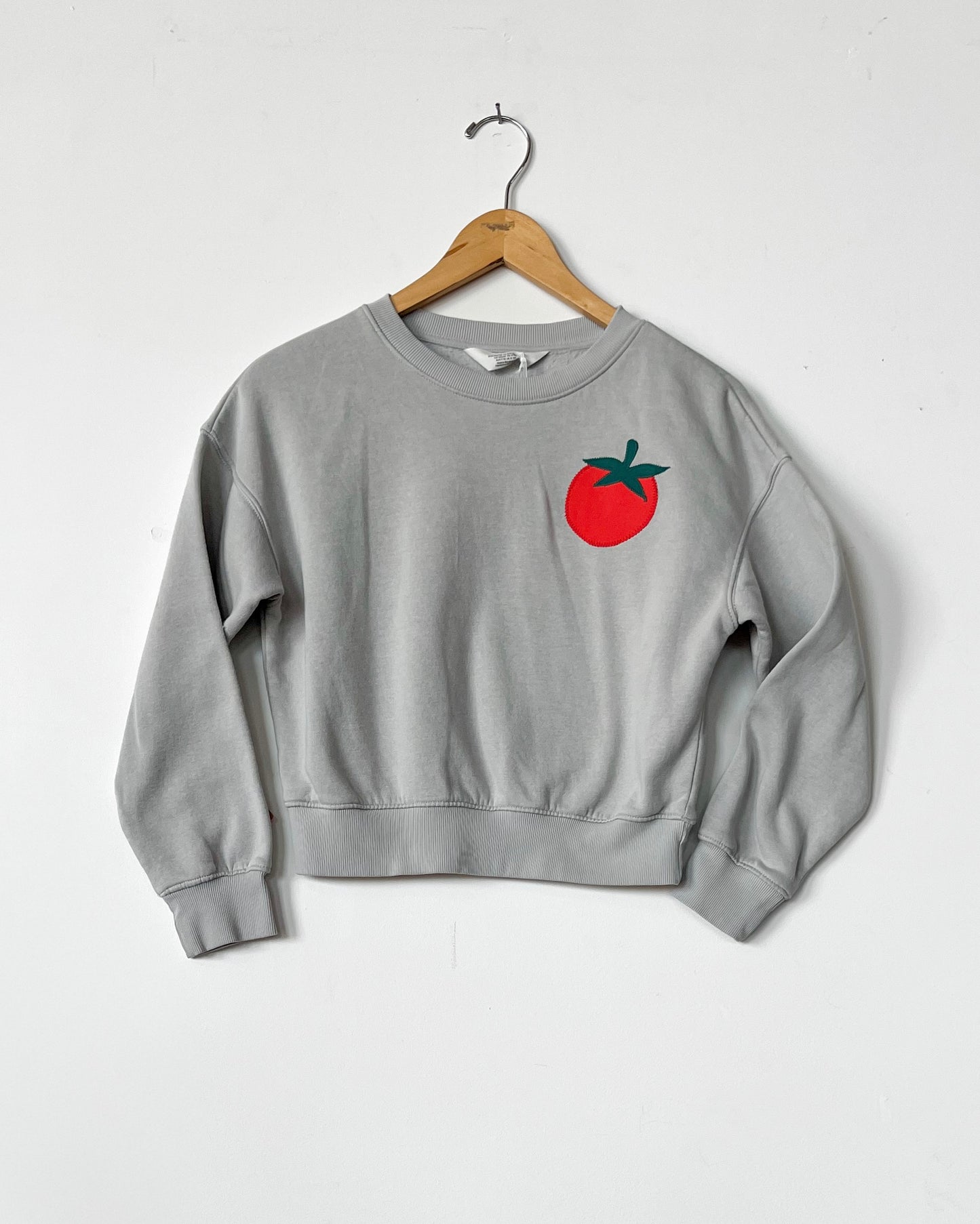 Light Grey Tomato Crewneck - size 8-10