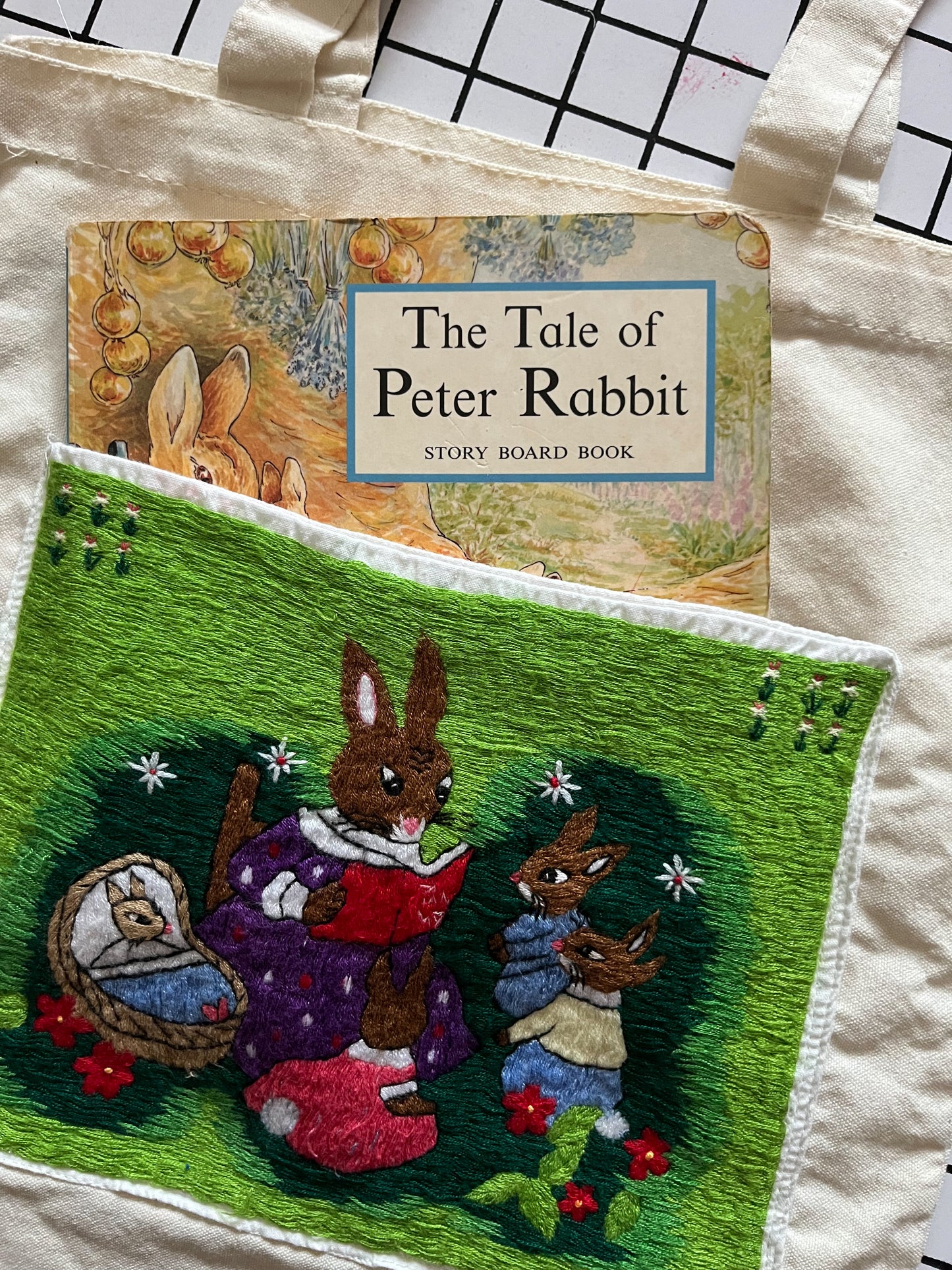 Peter Rabbit Storybook Gift Set Tote Bag