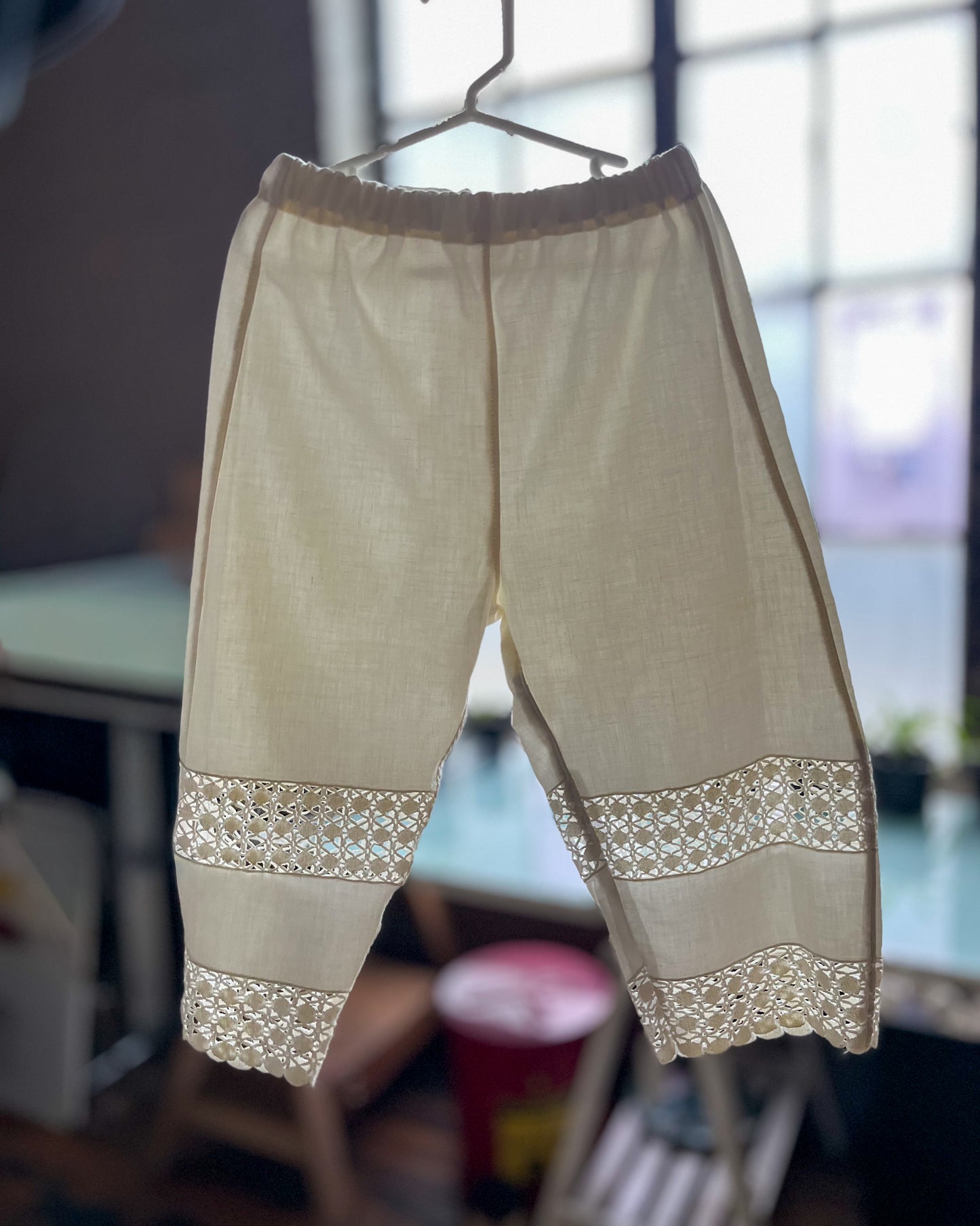 Ivory and Cotton Lace Pant - size 4