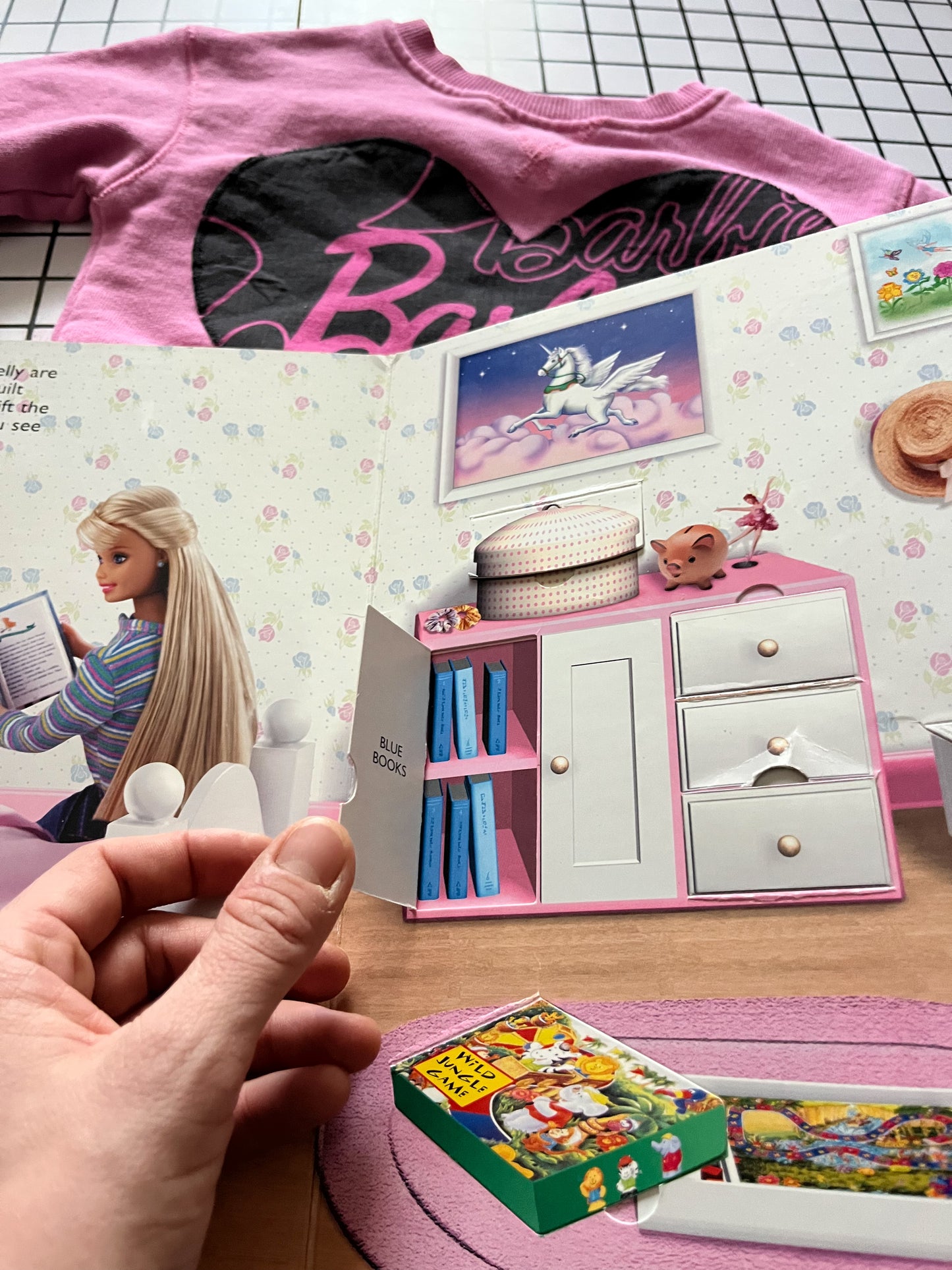 Barbie Storybook Gift Set size 12-18mos