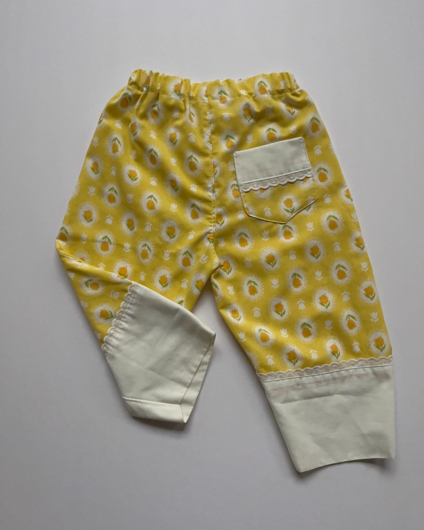 Tulips and Frills Pillowcase Pant - size 3T