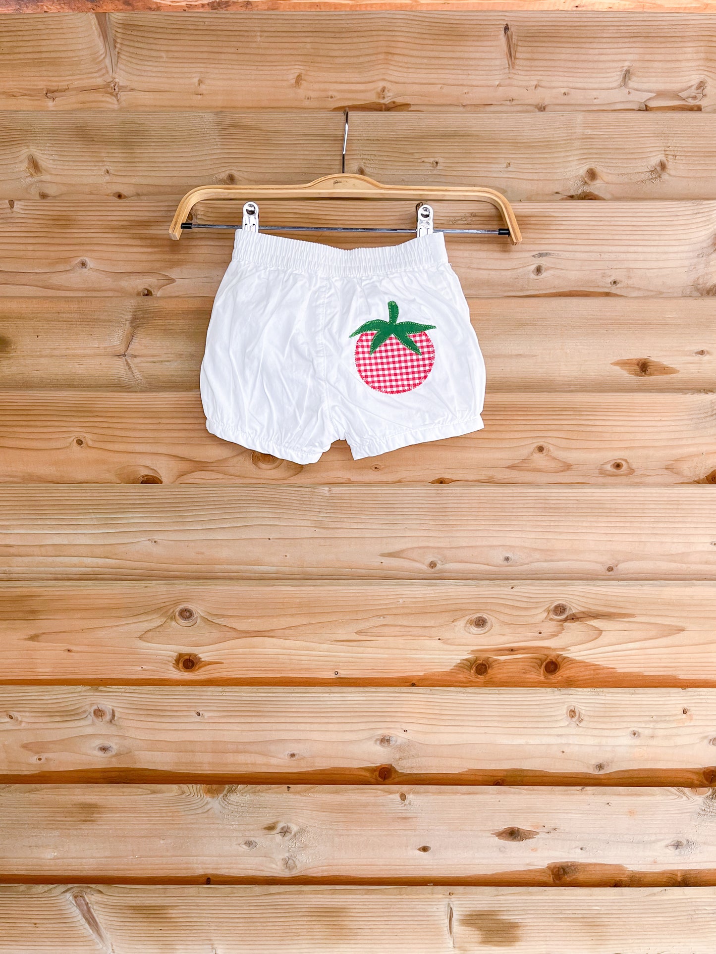 White Cotton Tomato Bloomer Shorts - size 12-18mos