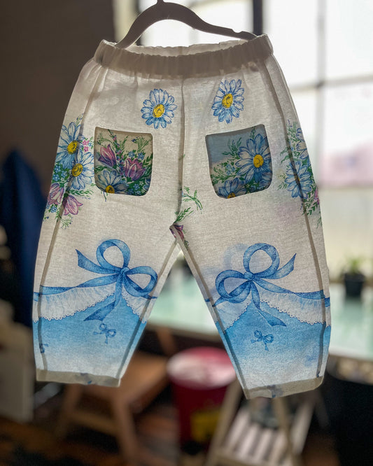Floral and Bow Daisy Pant - size 4/5