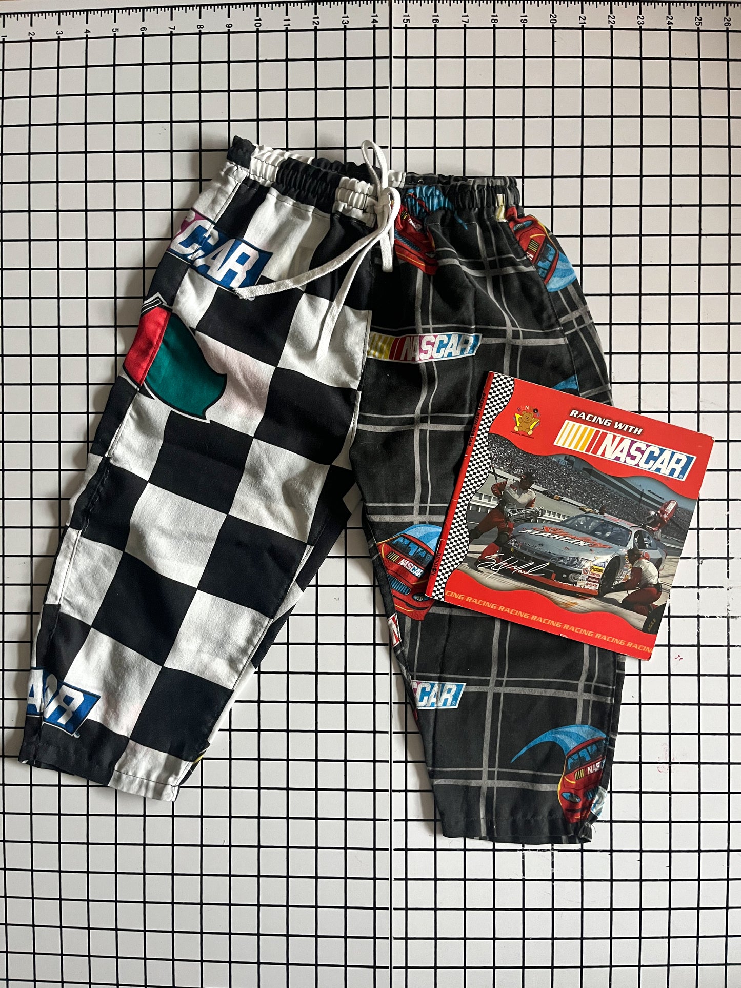 NASCAR Storybook Gift Set size 3T