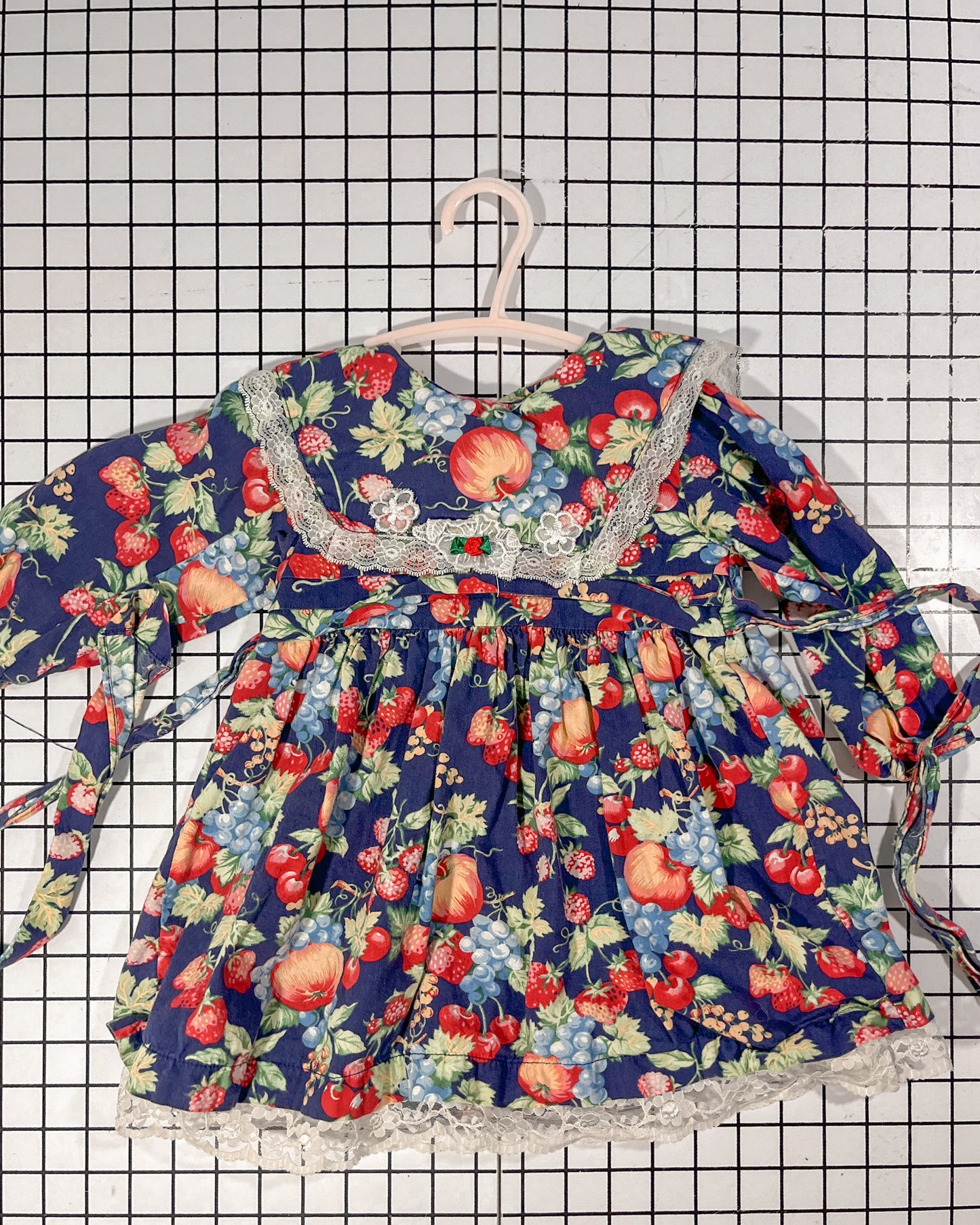Vintage Collared Fruit Dress with Lace Trim - approx size 2T