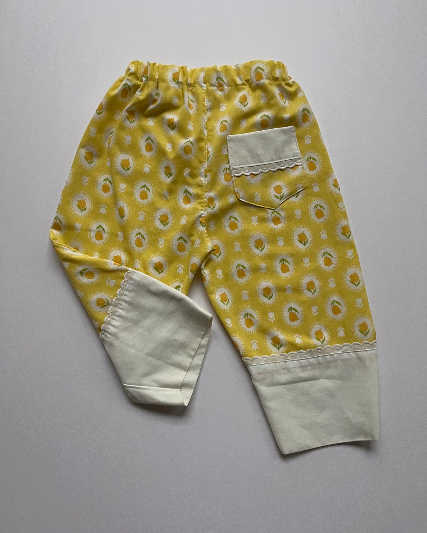 Tulips and Frills Pillowcase Pant - size 3T