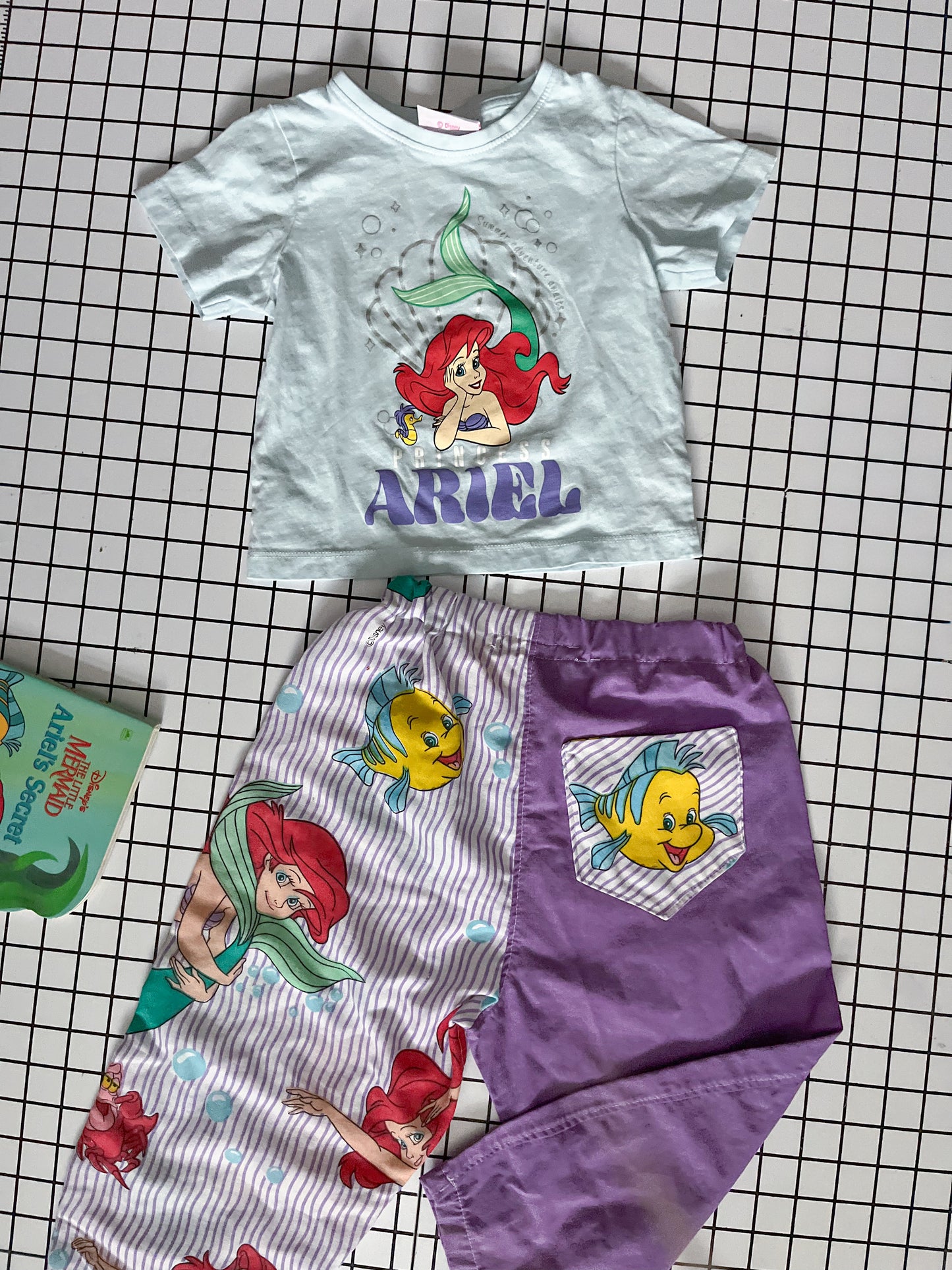 The Little Mermaid Storybook Gift Set size 2-3