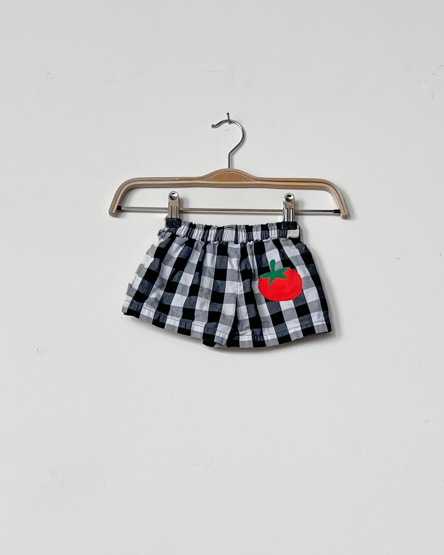 Black Gingham Tomato Shorts - size 2T